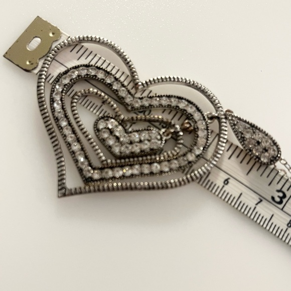 Rhinestone Layered Silver Tone Stacking Hearts Pendant Necklace - Picture 11 of 16